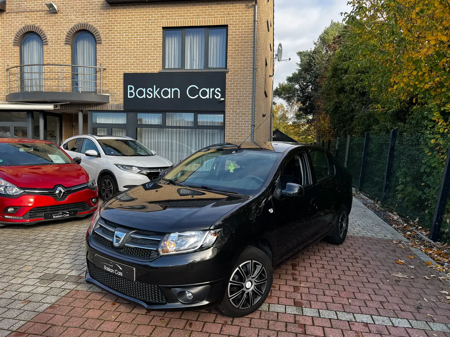 Dacia Logan Logan 1.2/M2015/AIRCO/112000KM/12M GARANTIE Noir - 1
