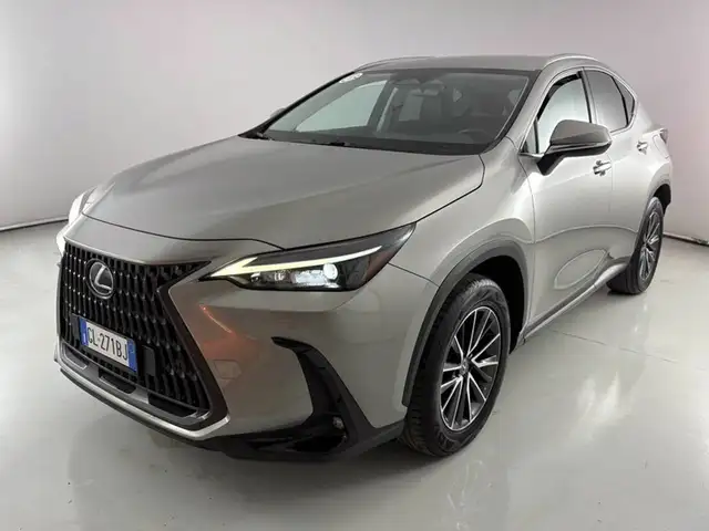 Lexus NX 200t NX 2022 350h 2.5 Premium 4wd 244cv! PREZZO REALE