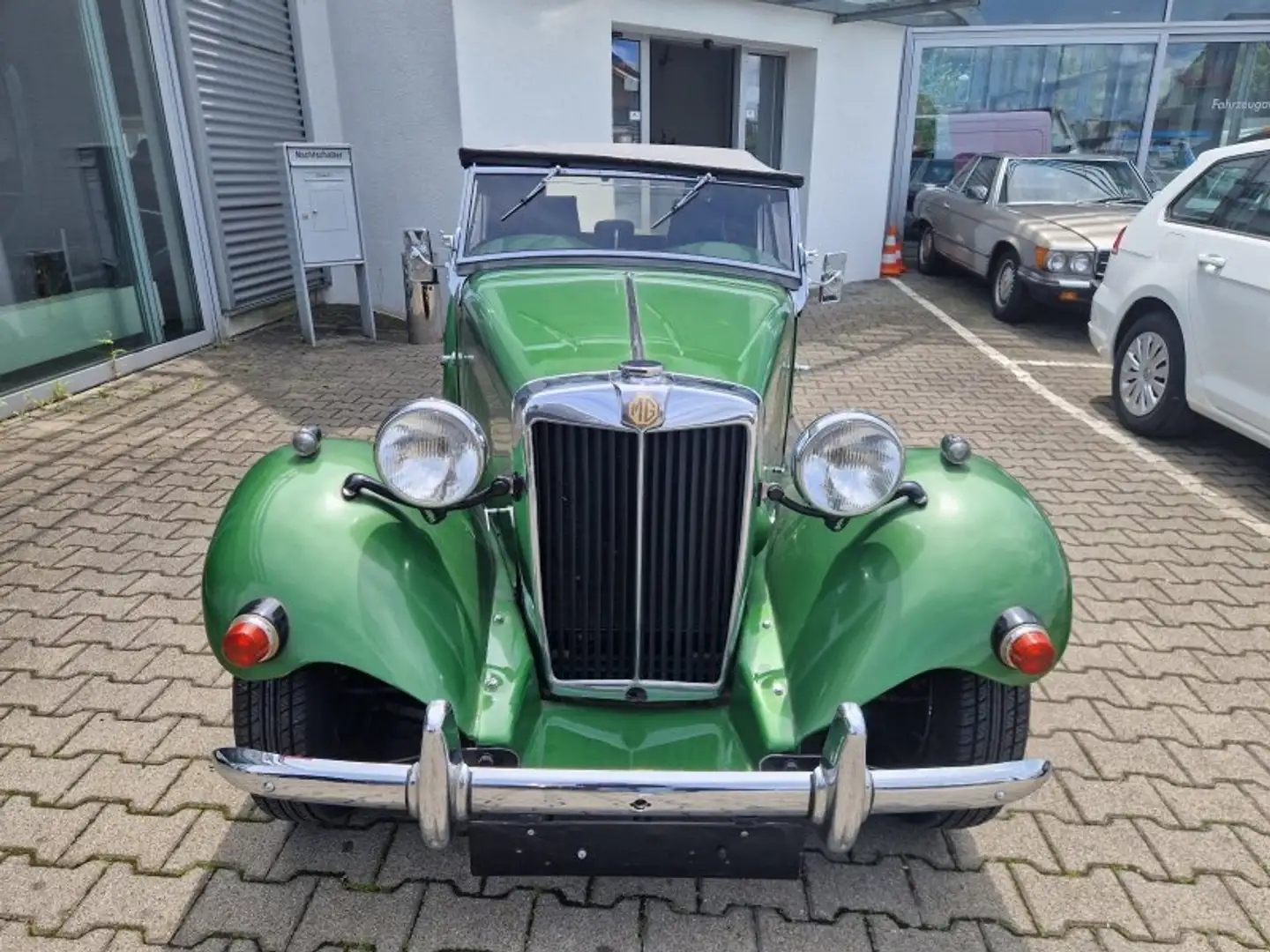 MG TD Roadster Zustand 2 H-Zulassung Grün - 2