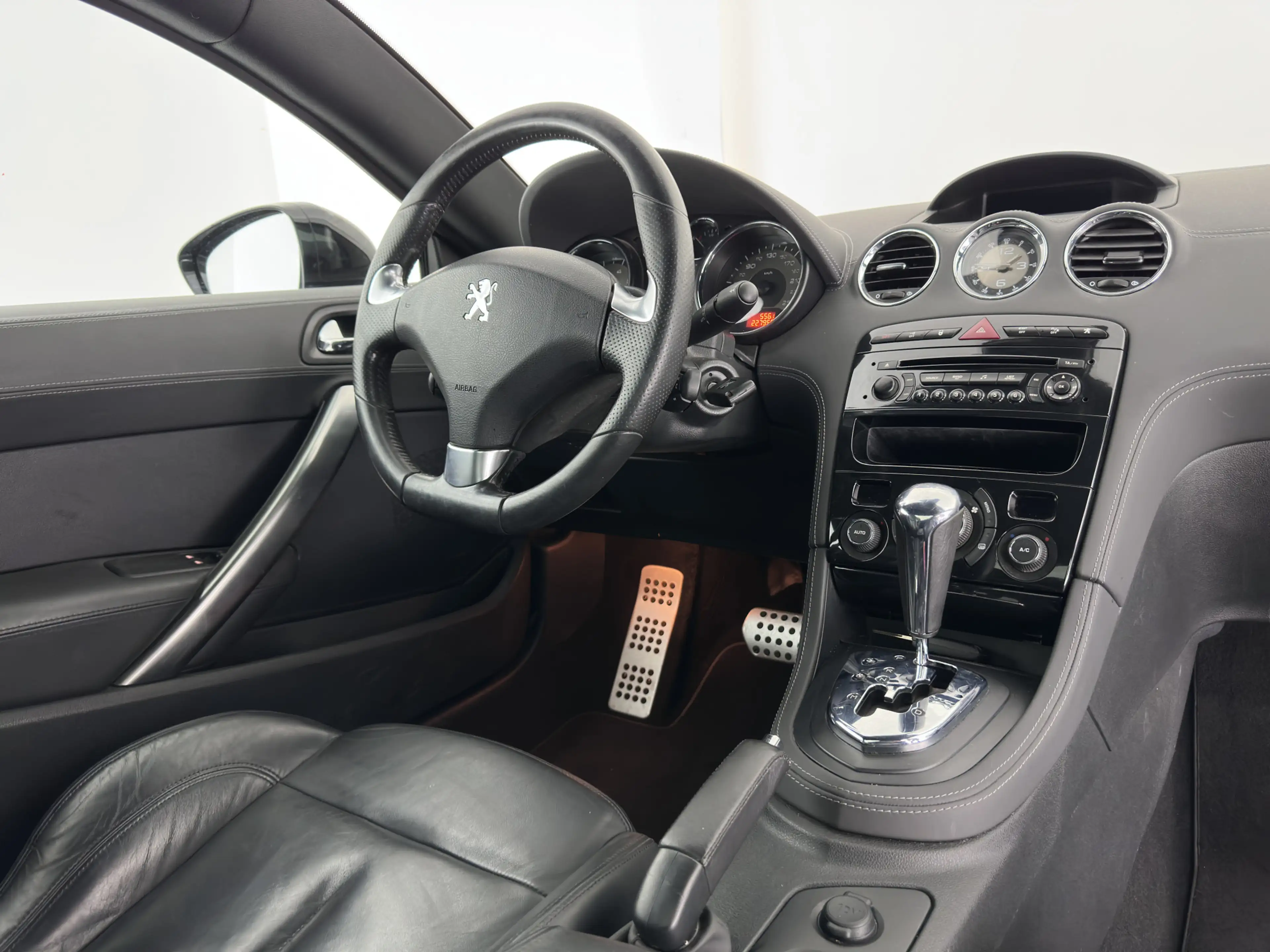 Peugeot RCZ 1.6 THP Aut. *LEATHER | HEATED-SPORTSEATS | MEMORY — photo 7