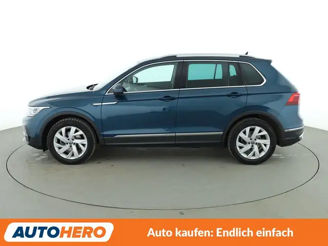 Volkswagen Tiguan view 3