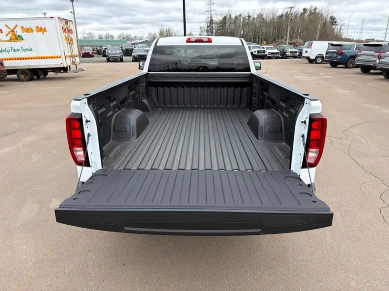 GMC Sierra 1500 снимка GMC Sierra 1500