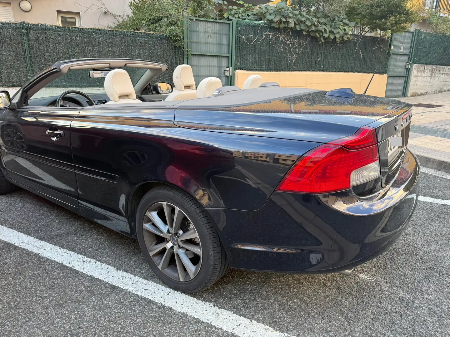 Volvo C70 C70 D4 Momentum Aut. Momentum - 2