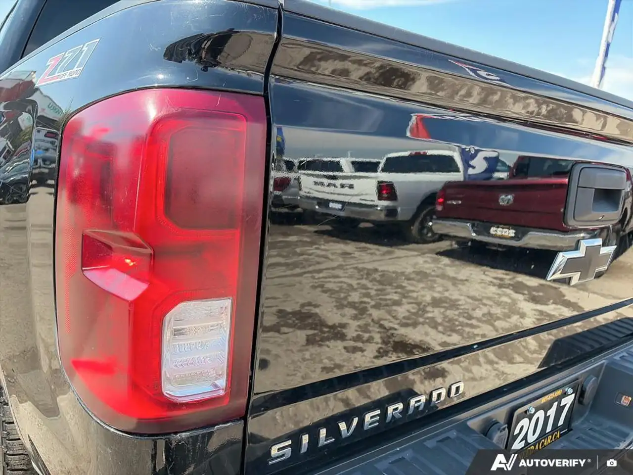 Chevrolet Silverado 1500 снимка Chevrolet Silverado 1500