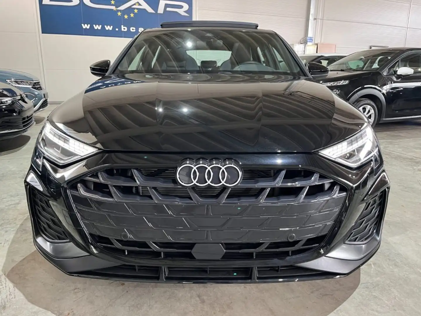 Audi A3 SPB 35TDI Stronic S line"18 Sline/Matrix/TETTO APR Nero - 2
