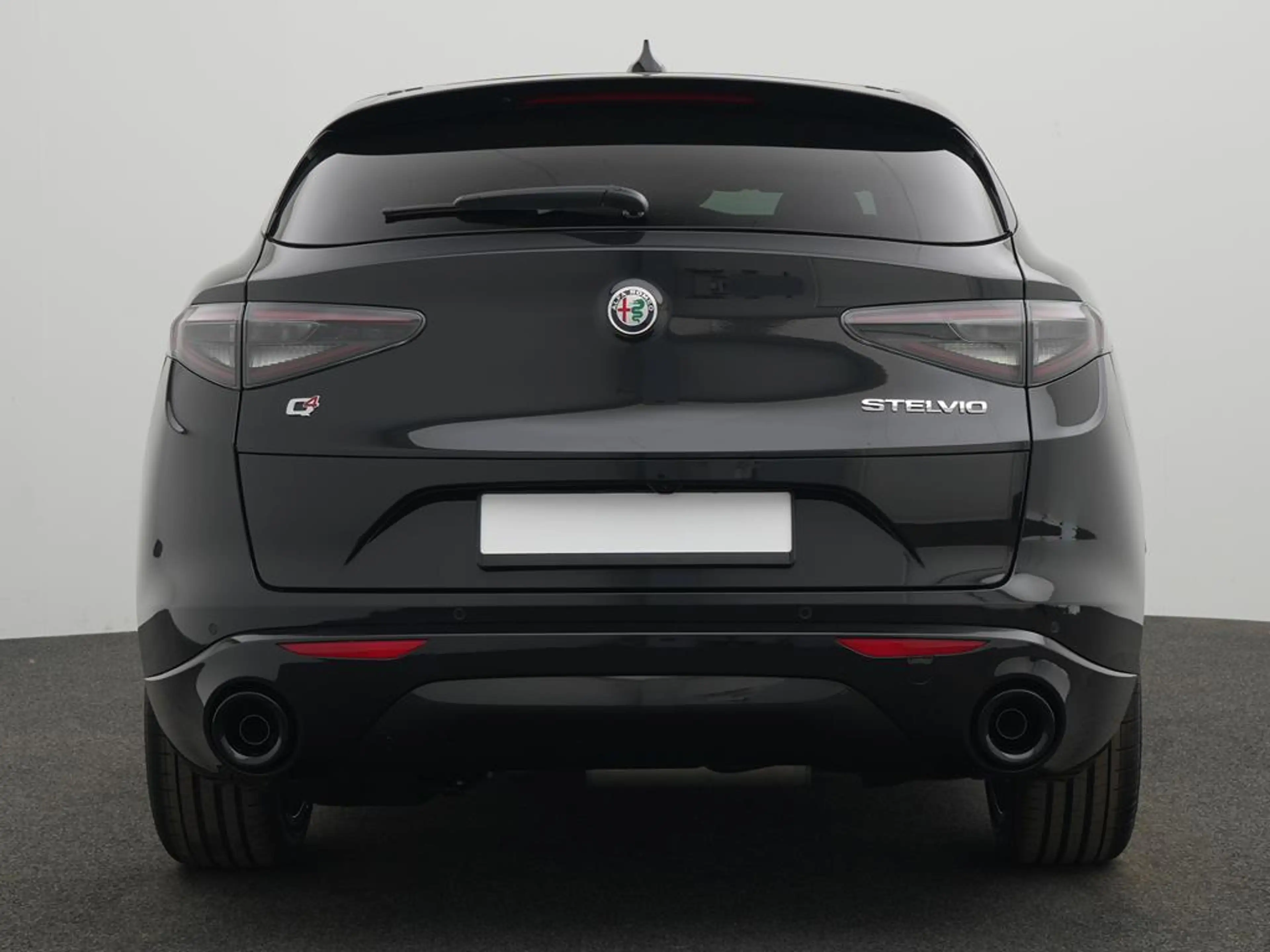 Alfa Romeo Stelvio Veloce Q4 2.2 Diesel Pano + AHK + Sound — photo 4