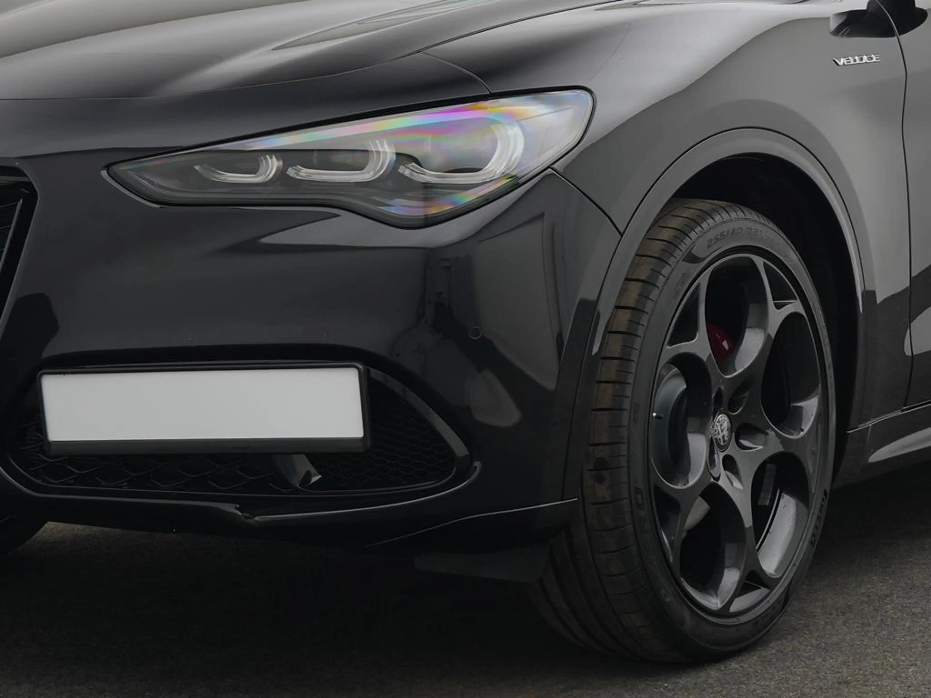 Alfa Romeo Stelvio Veloce Q4 2.2 Diesel Pano + AHK + Sound — photo 11
