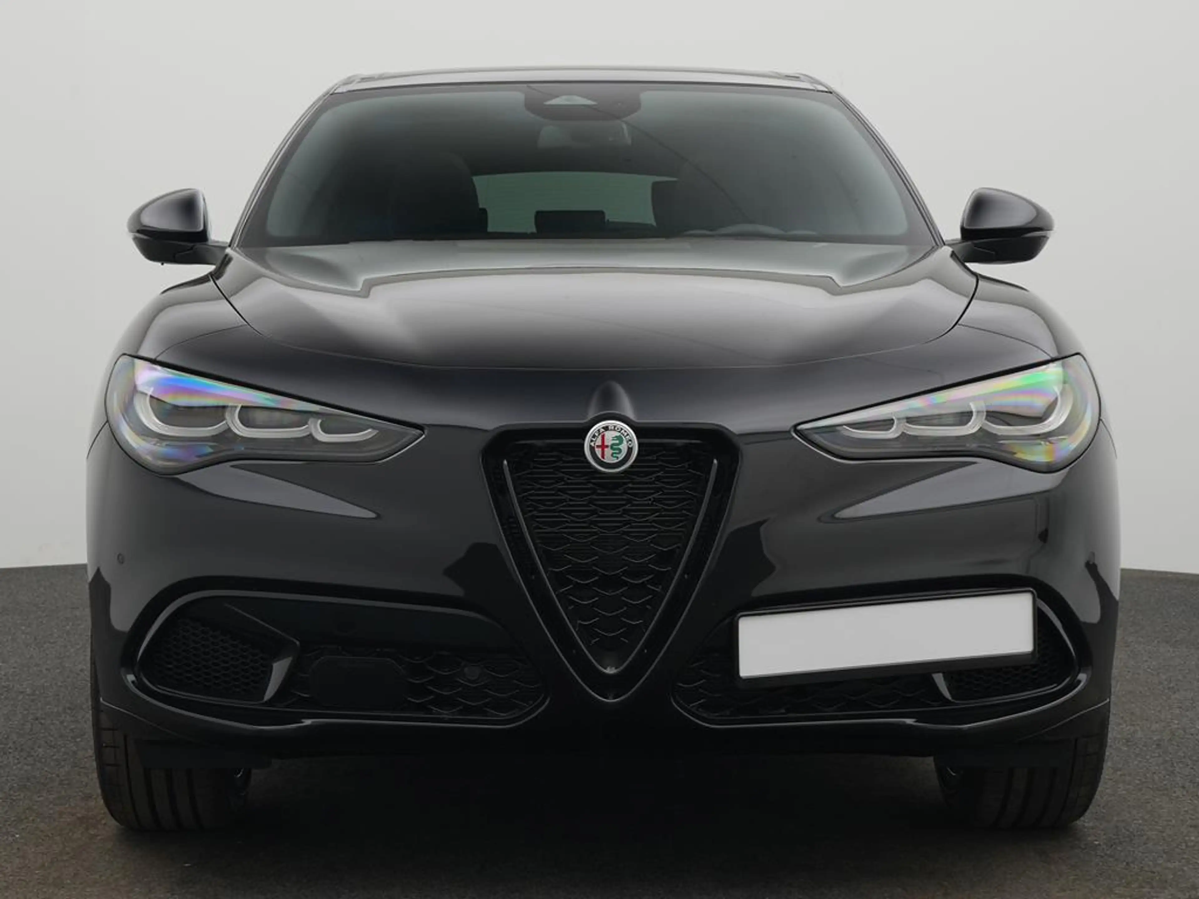 Alfa Romeo Stelvio Veloce Q4 2.2 Diesel Pano + AHK + Sound — photo 3