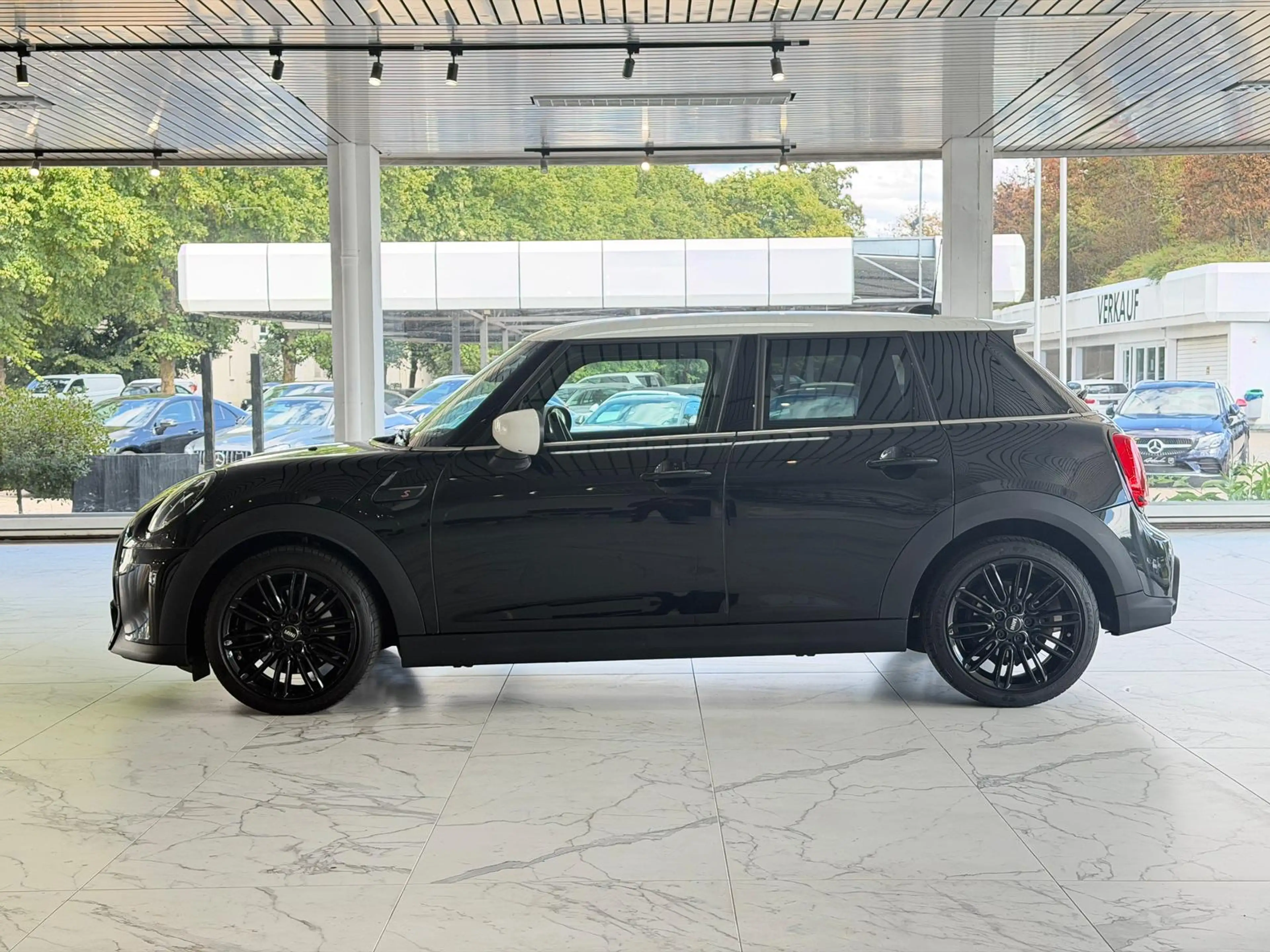 MINI Cooper S DKG*DIGITALTACHO*NAVI*DRIVING-ASS*5-TÜR — photo 3