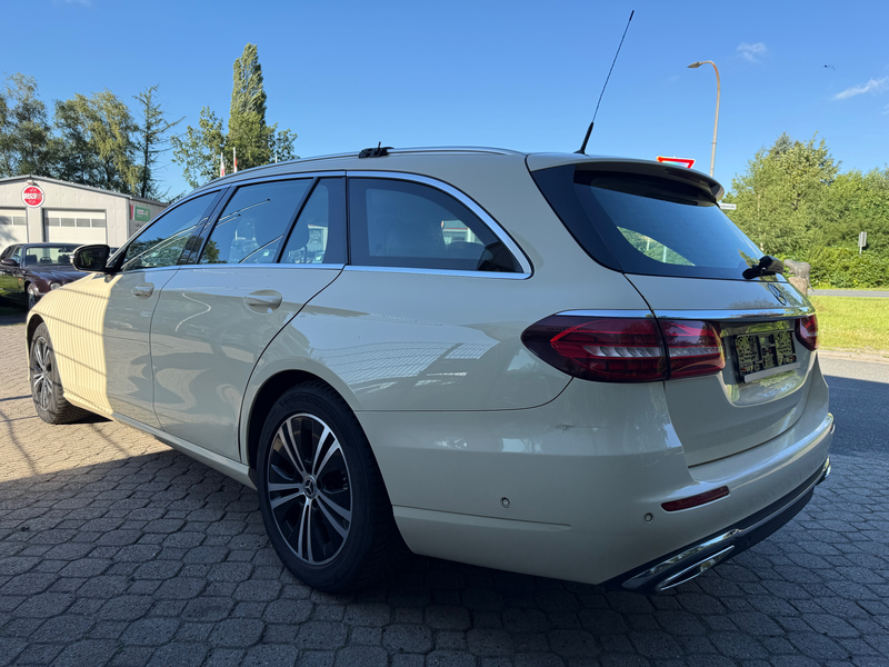 Mercedes-Benz E 200 d T-Modell 9G-Tronic Taxi *1.Hand*Kamera*Parkassistent*Navi* — photo 8