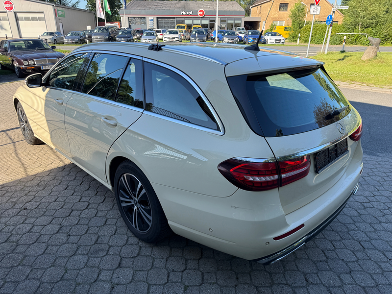 Mercedes-Benz E 200 d T-Modell 9G-Tronic Taxi *1.Hand*Kamera*Parkassistent*Navi* — photo 6