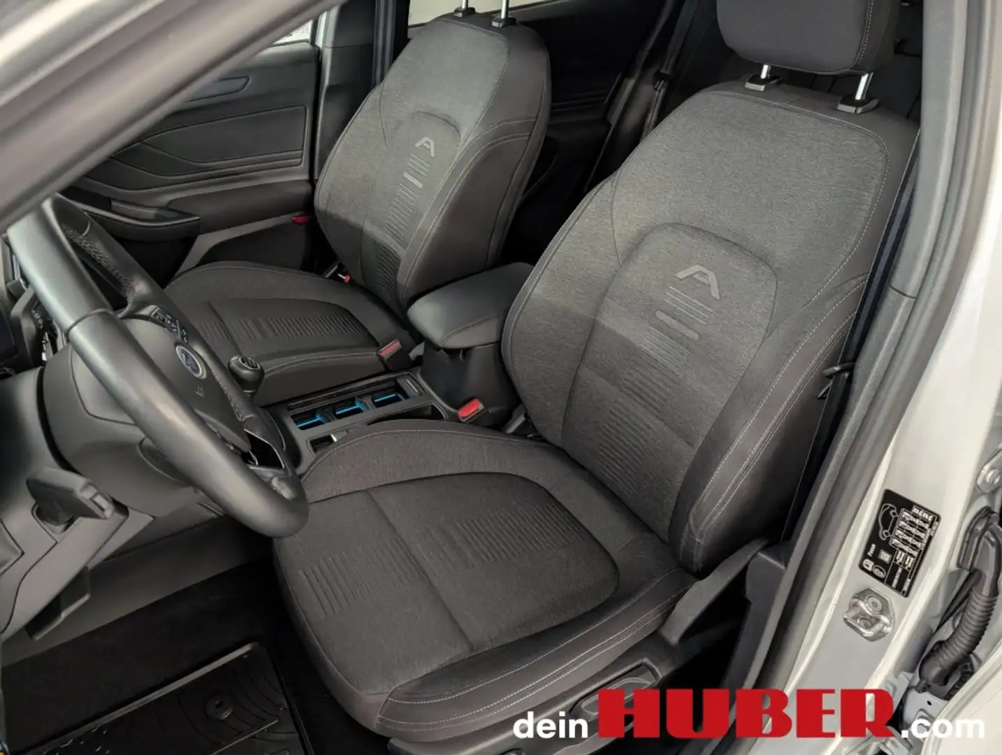 Ford Focus 1,5TDCi ActivX Grau - 2