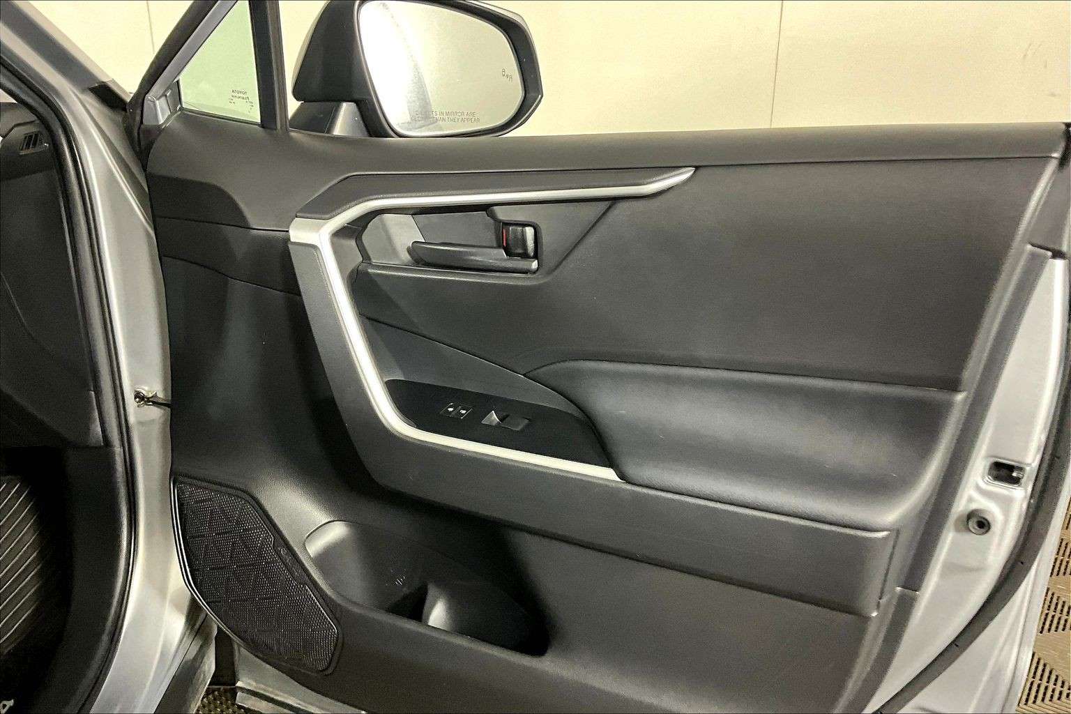 used 2021 Toyota RAV4 car, priced at $28,998