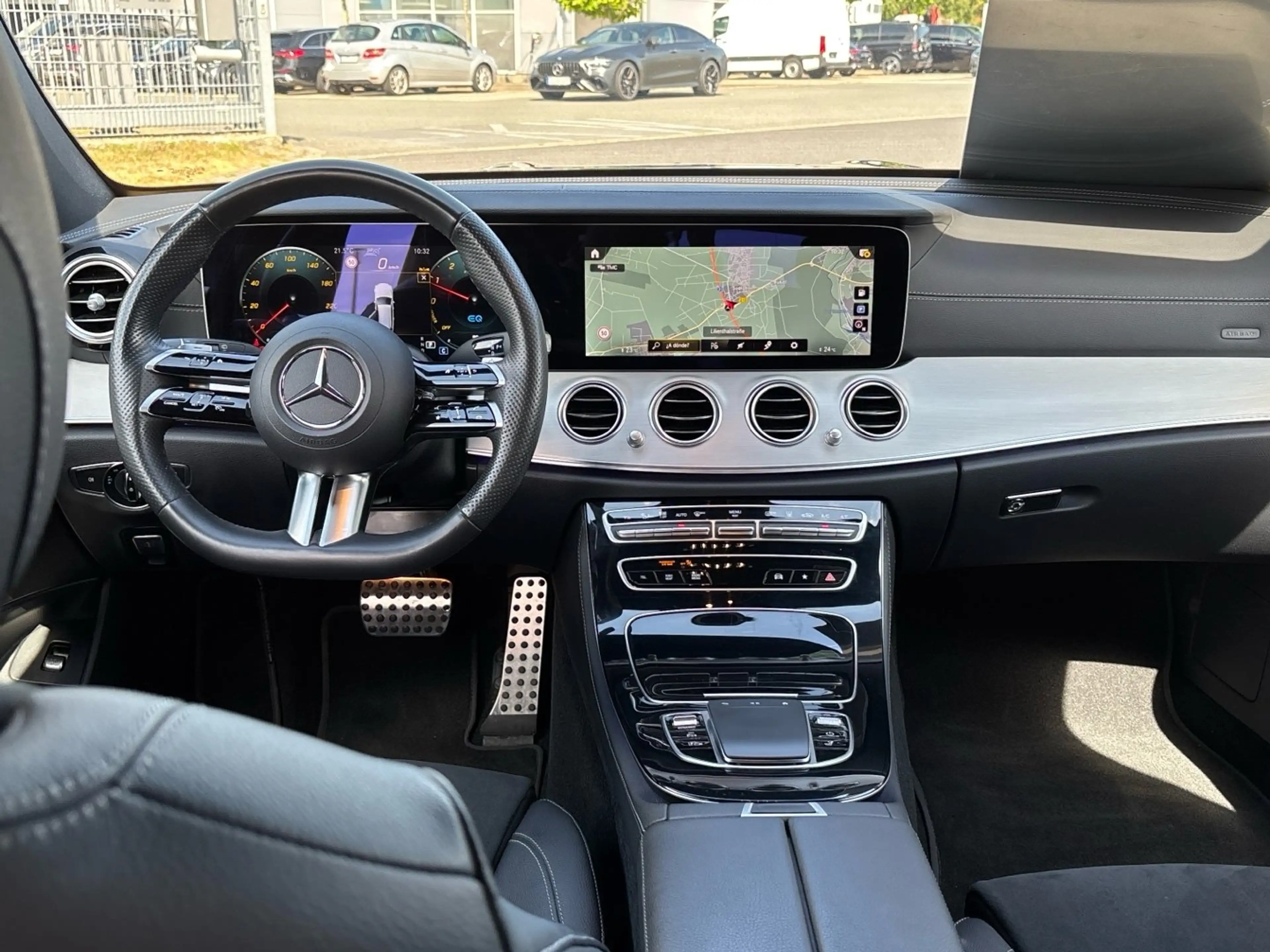 Mercedes-Benz E 300 T de 4M AMG Night Distronic Kamera AHK — photo 9