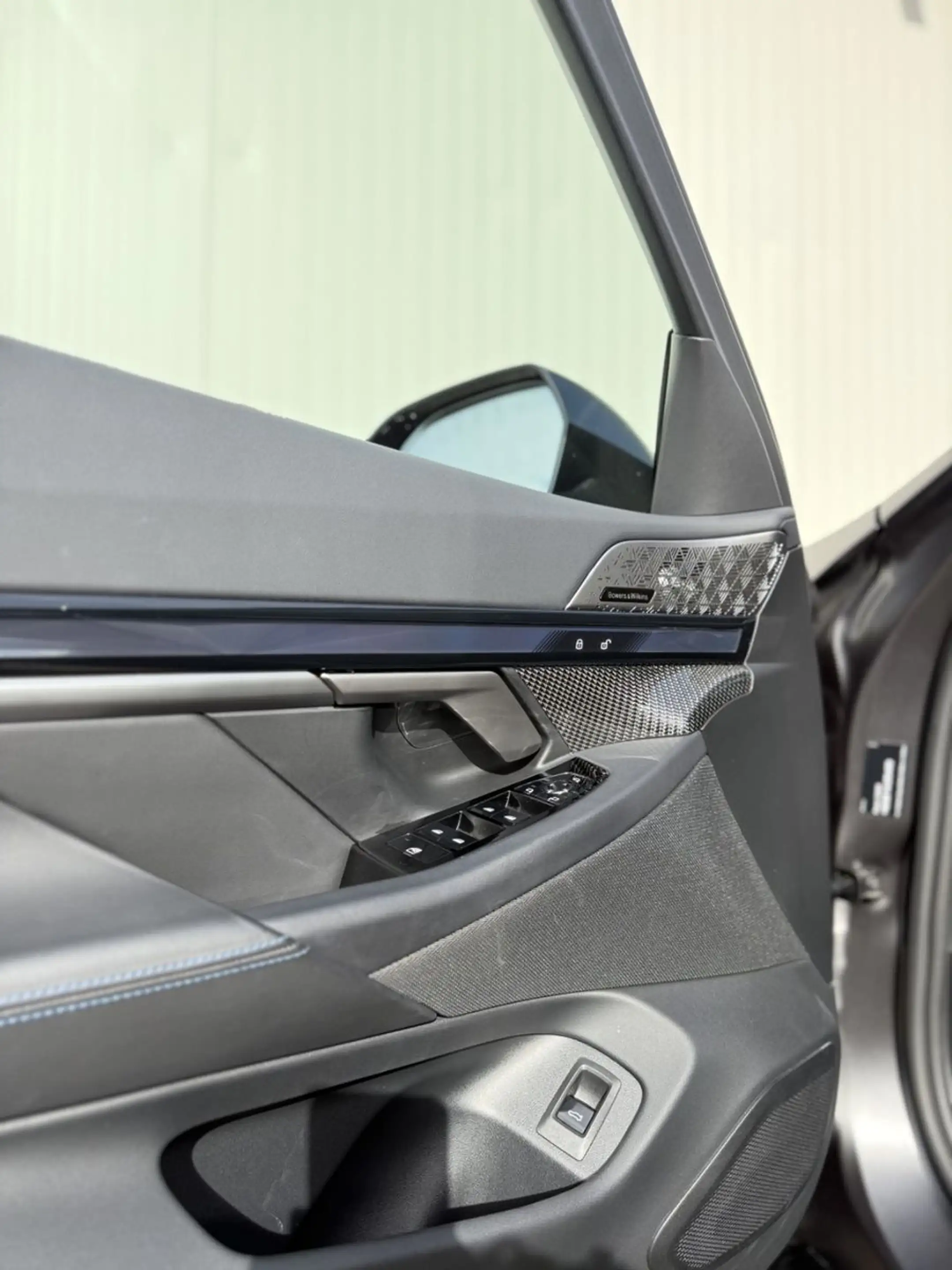 BMW 550 e xDrive *M-SPORT PAKET PRO*BMW GARANTIE* — photo 11