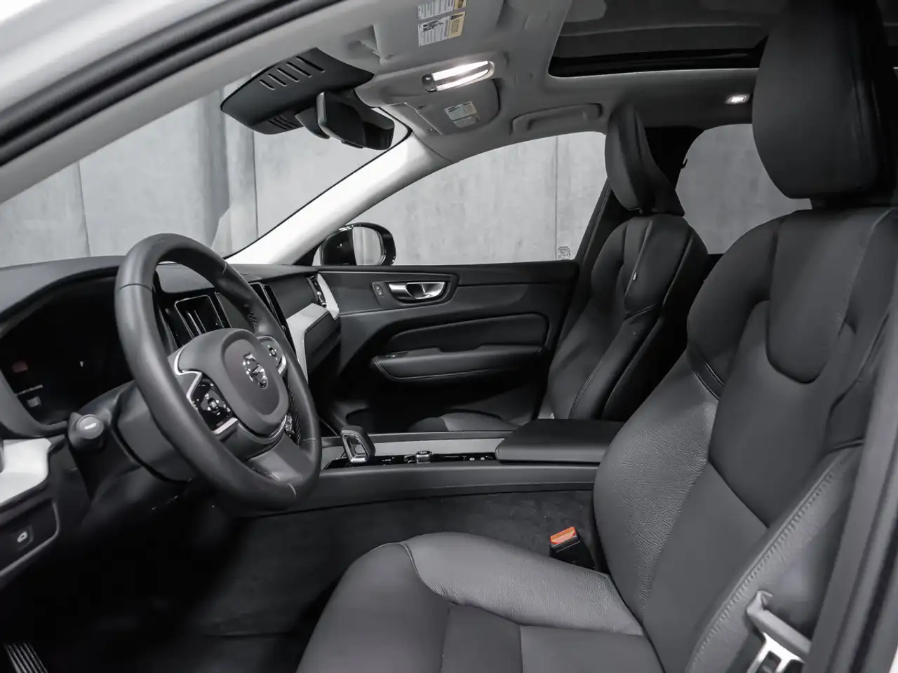 Volvo XC60 снимка Volvo XC60