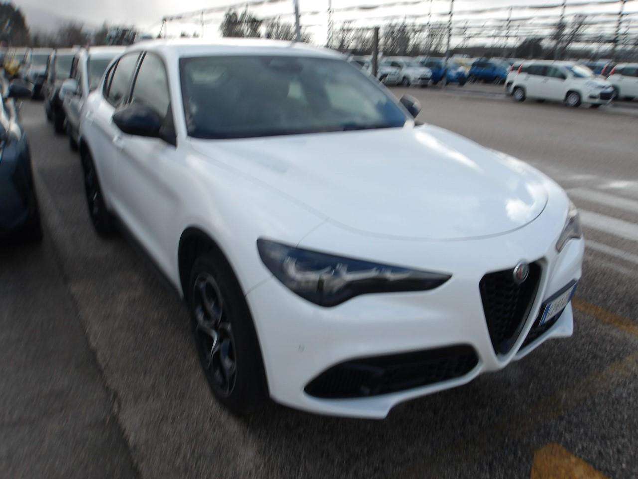 Alfa Romeo Stelvio Stelvio 2023 2.0 t Sprint Q4 280cv auto
