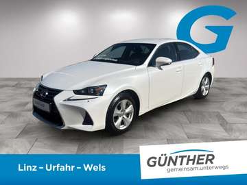 IS Hybrid 300h Privilege