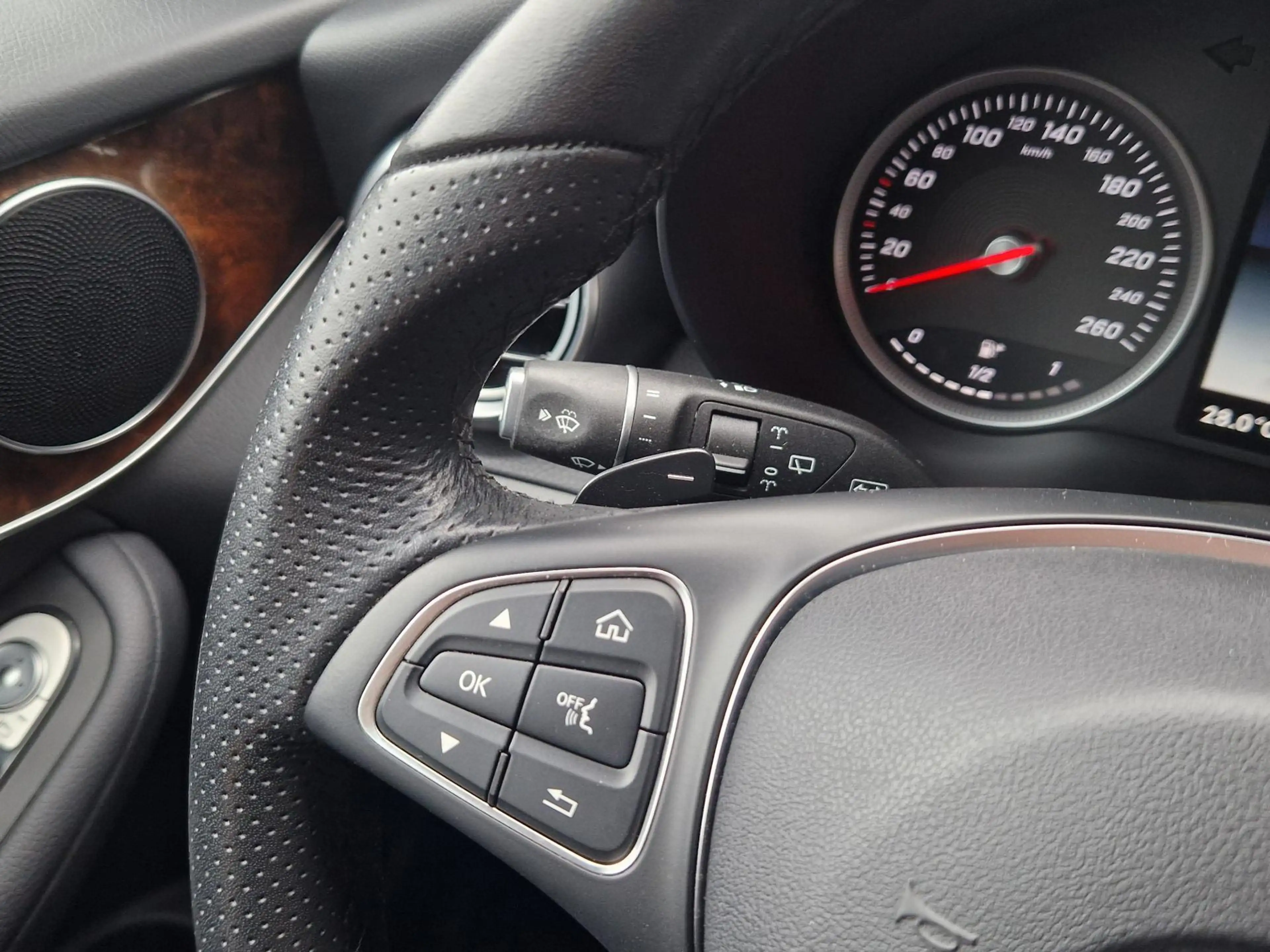 Mercedes-Benz GLC 350 350e 4MATIC Benzine-Hybride/ Automaat / Wegklapbar — photo 11