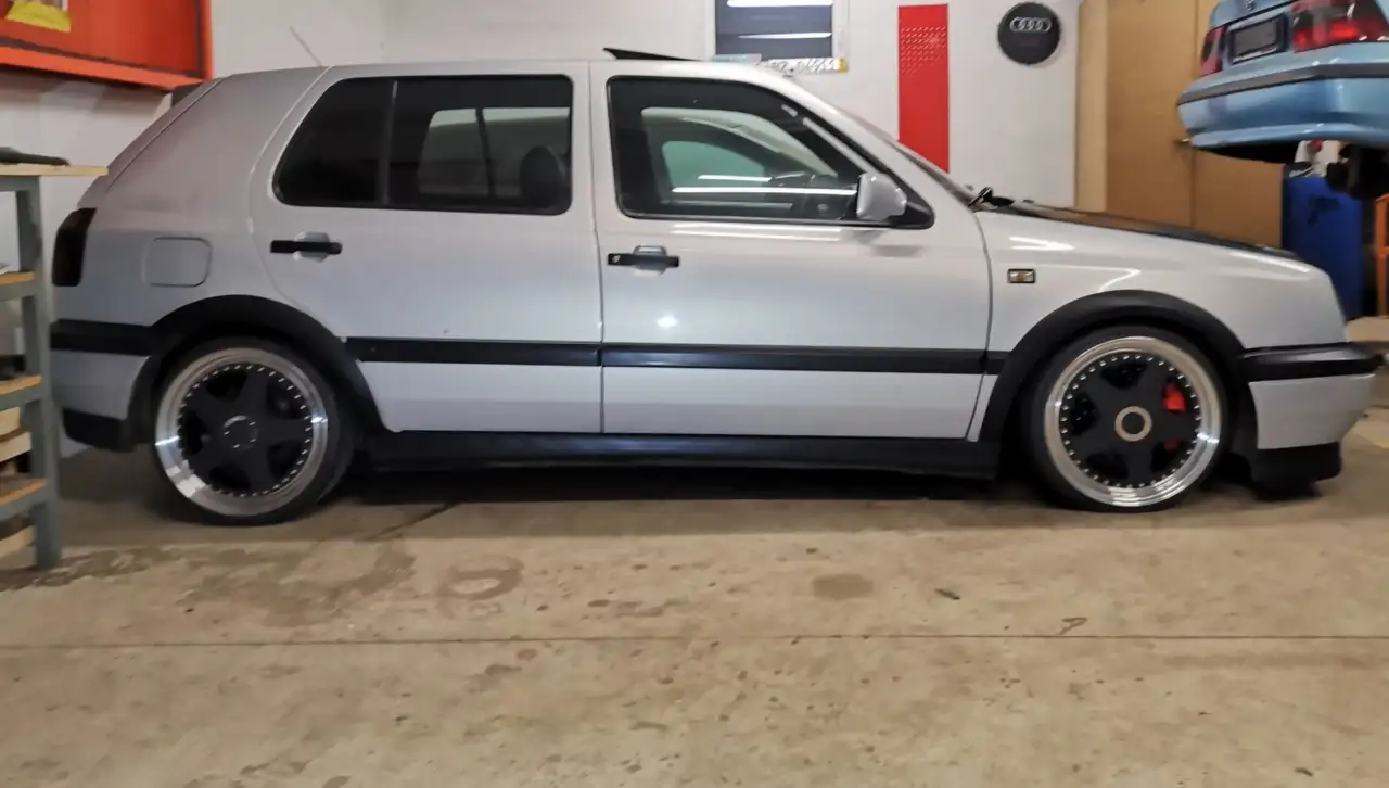 Volkswagen Golf GTI VR6, foto 3