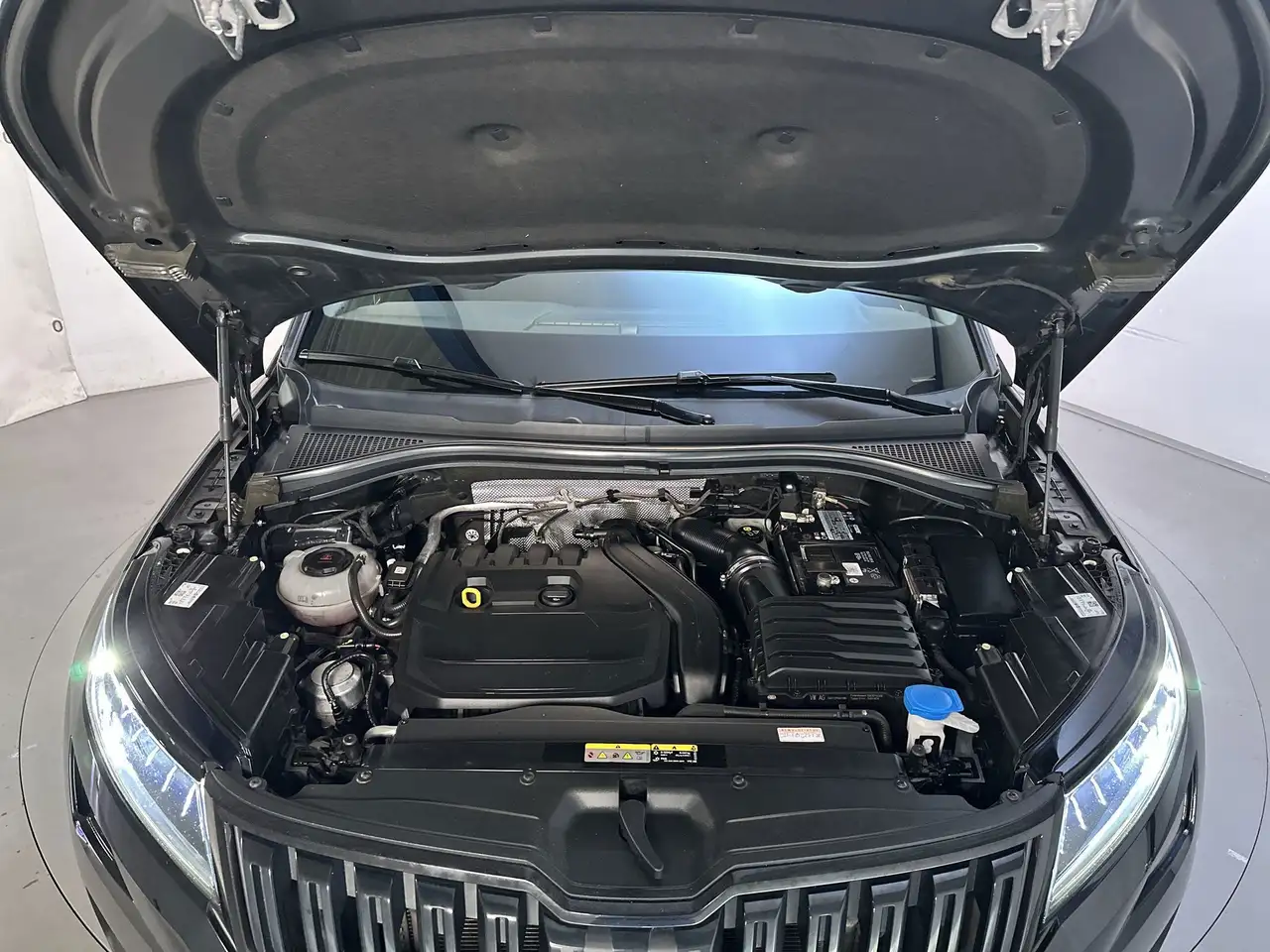 Skoda Kodiaq 1.5 TSI Sportline Business 7p. Camera Stoelverwarm, миниатюра 12