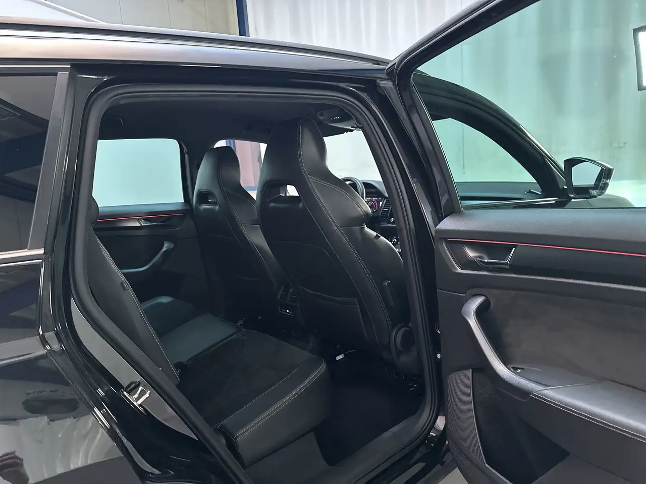 Skoda Kodiaq 1.5 TSI Sportline Business 7p. Camera Stoelverwarm, миниатюра 14