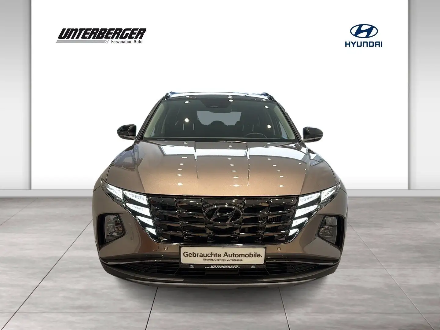 Hyundai TUCSON Tucson NX4 Trend Line 1,6 CRDi 2WD 48V DCT t1dt0-O Braun - 2