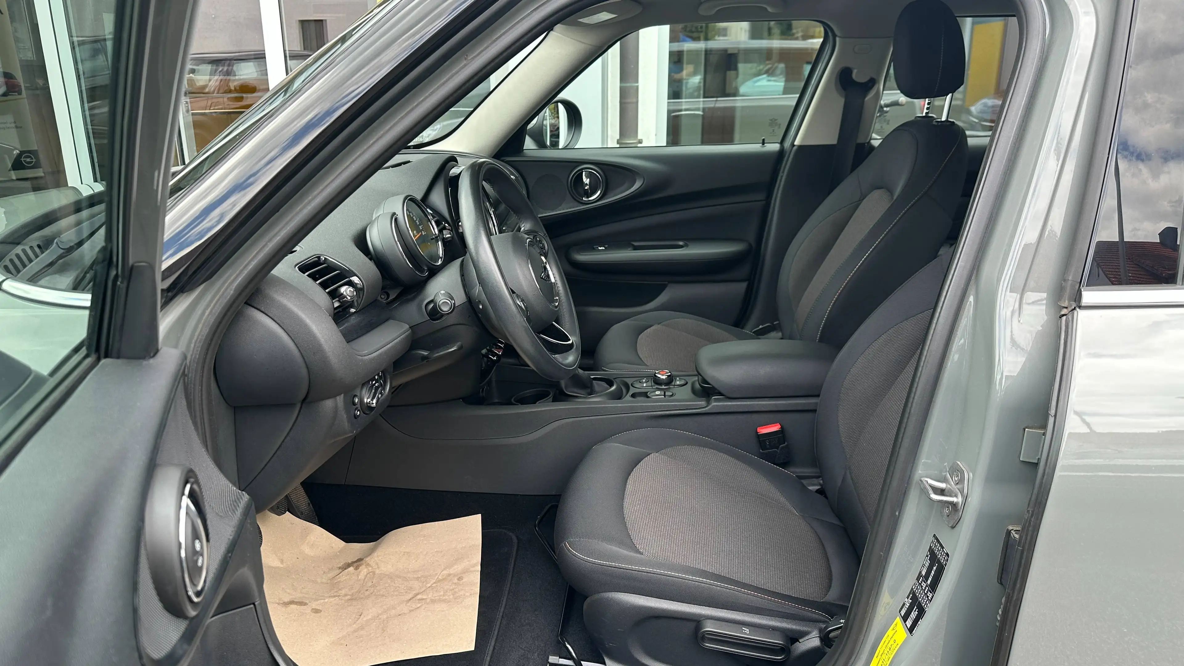 MINI One Clubman One Klimaautomatik,  Aluräder 17"  Sitzheizung  Parkpilot — photo 14