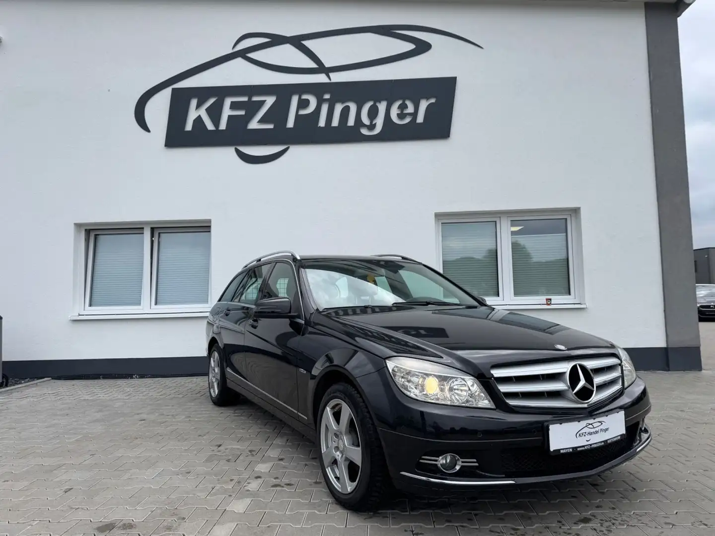 Mercedes-Benz C 180 C -Klasse T-Modell C 180 Zwart - 1