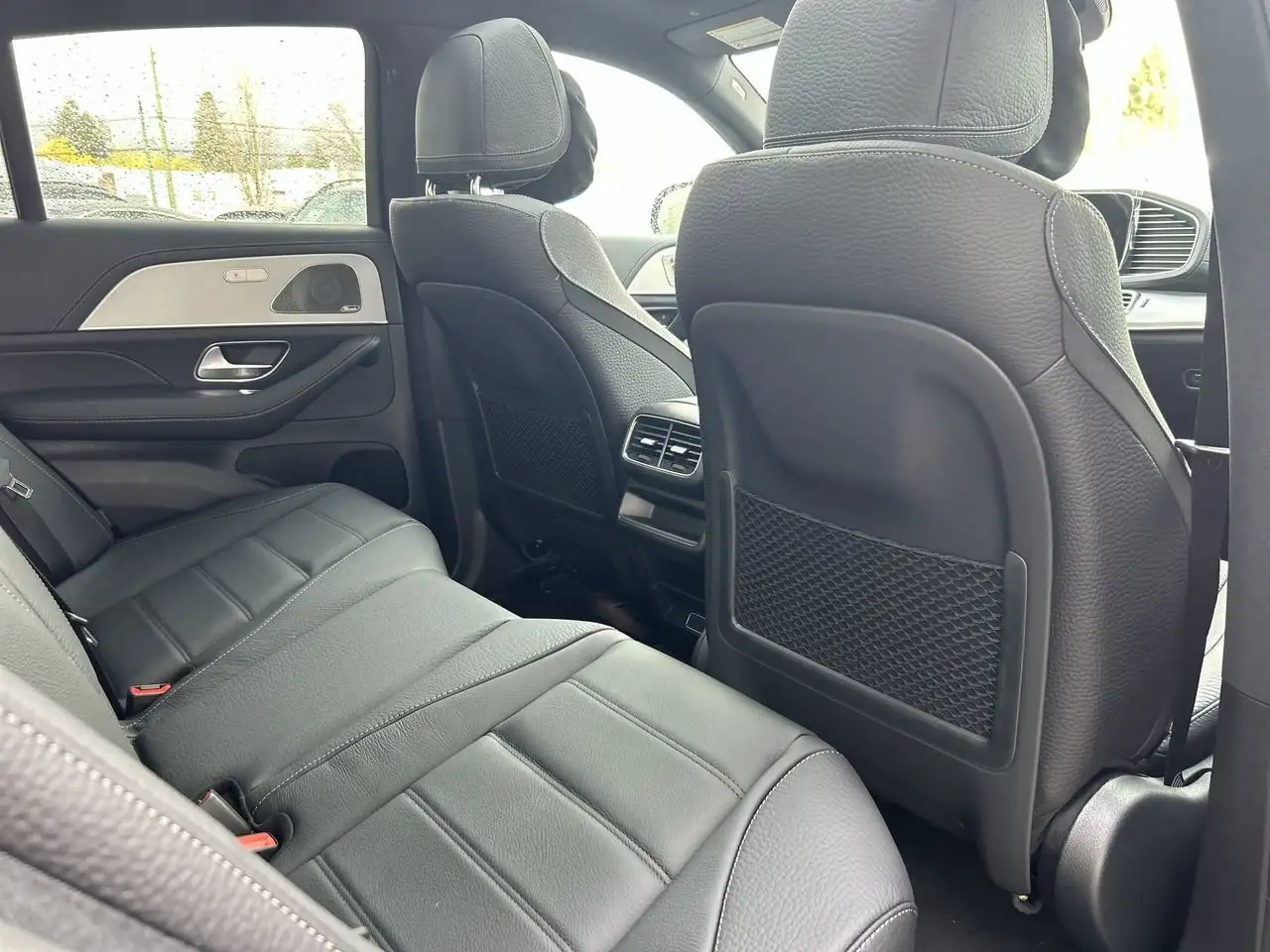 Mercedes-Benz GLE снимка Mercedes-Benz GLE