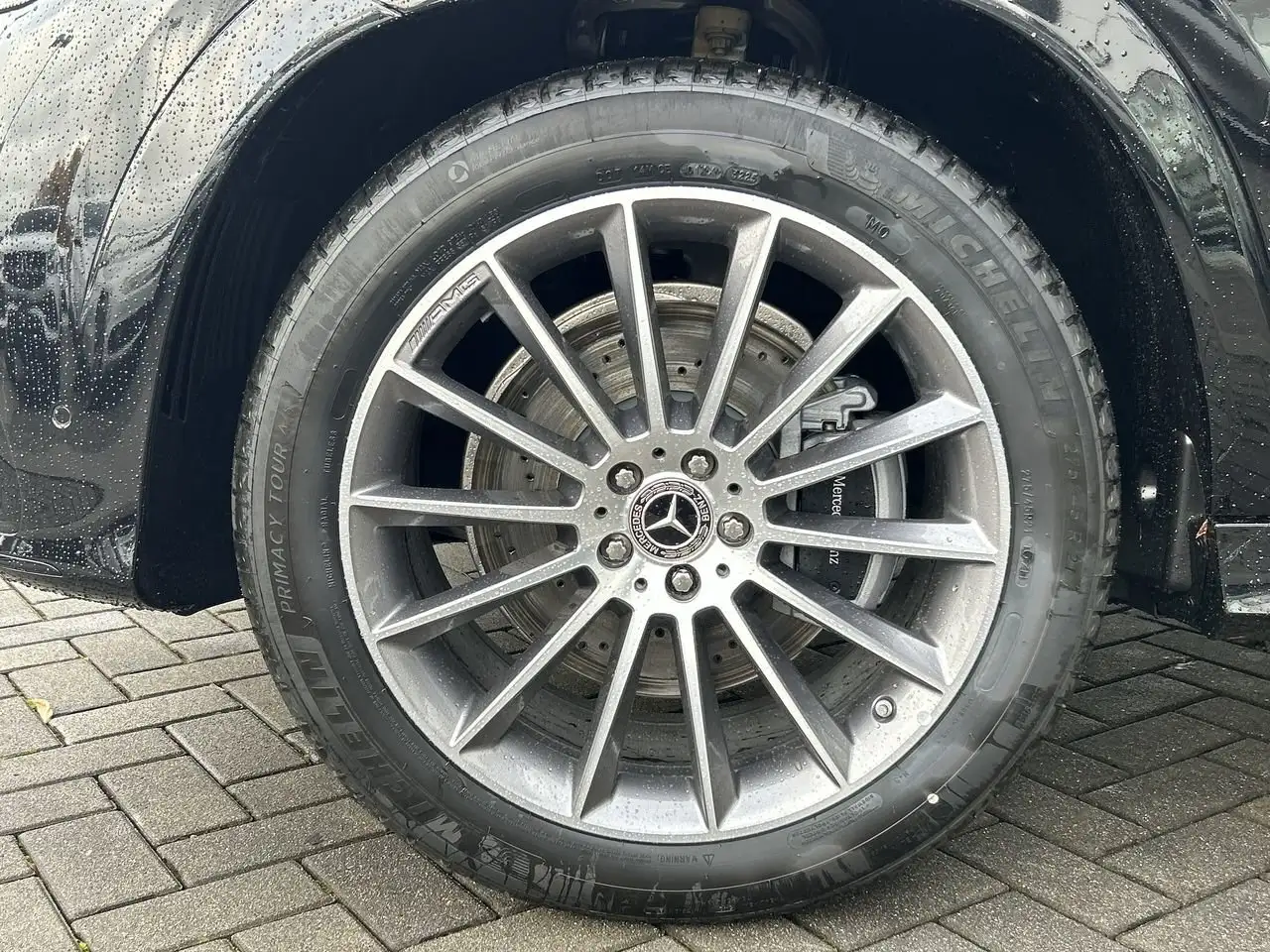 Mercedes-Benz GLE снимка Mercedes-Benz GLE