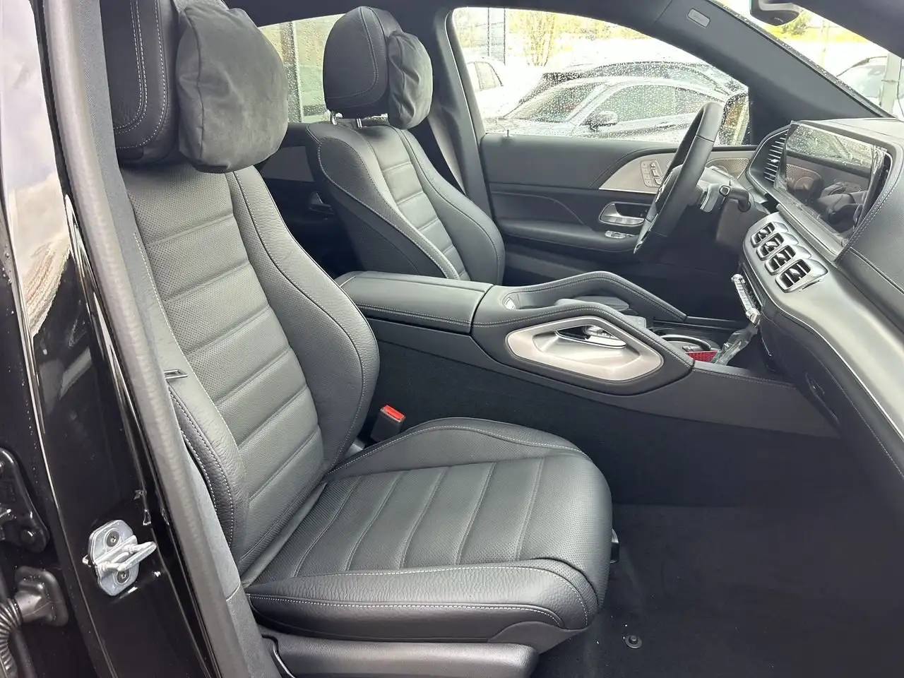 Mercedes-Benz GLE снимка Mercedes-Benz GLE