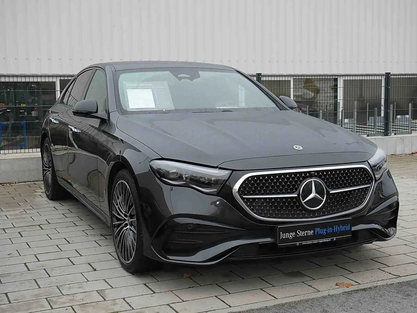 Mercedes-Benz E 400 e 4MATIC+AMG+Night+DISTRONIC+360°Kamera+++ Gris - 2