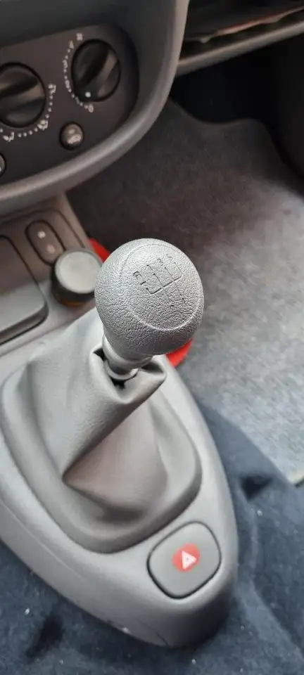 Renault Clio 1.2 One Stage, foto 4