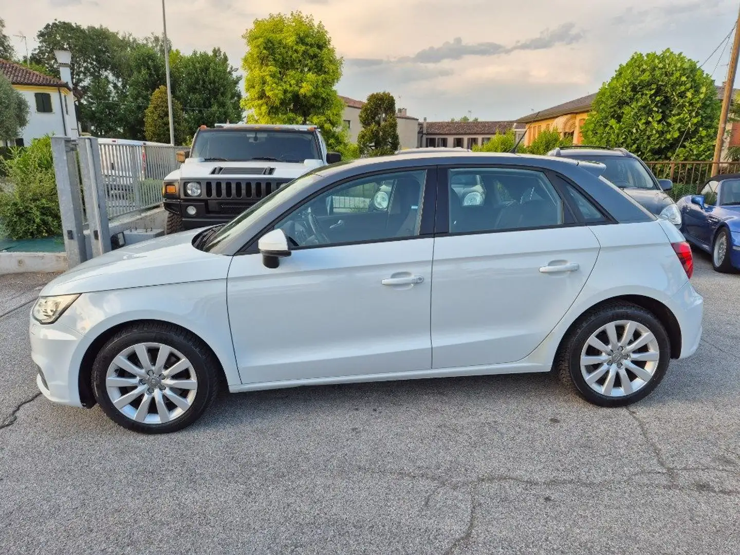 Audi A1 SPB 1.6 TDI 116 CV S tronic Metal plus Bianco - 2