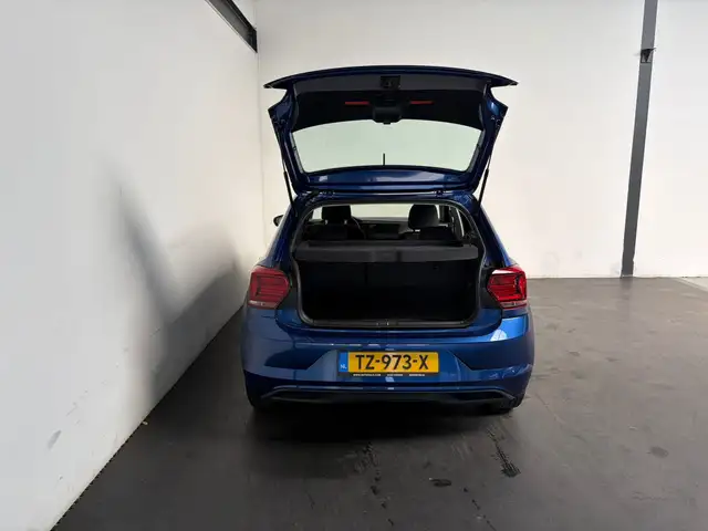 Volkswagen Polo view 21
