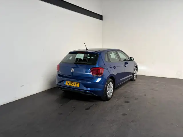 Volkswagen Polo view 22
