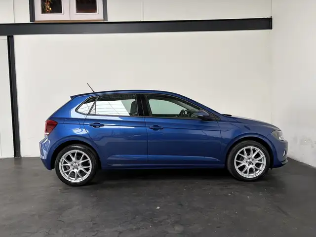 Volkswagen Polo view 24