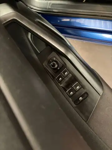 Volkswagen Polo view 20