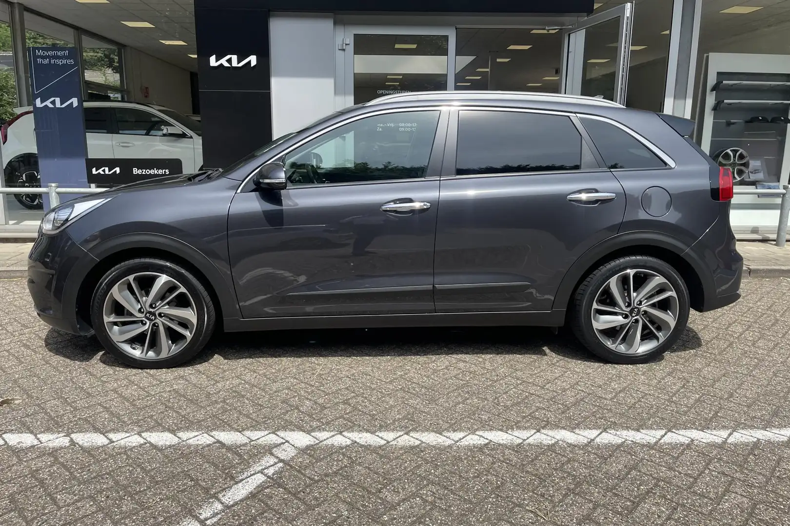 Kia Niro 1.6 GDi Hybrid Edition NAVIGATIE | CAMERA | 18 INC Grijs - 2