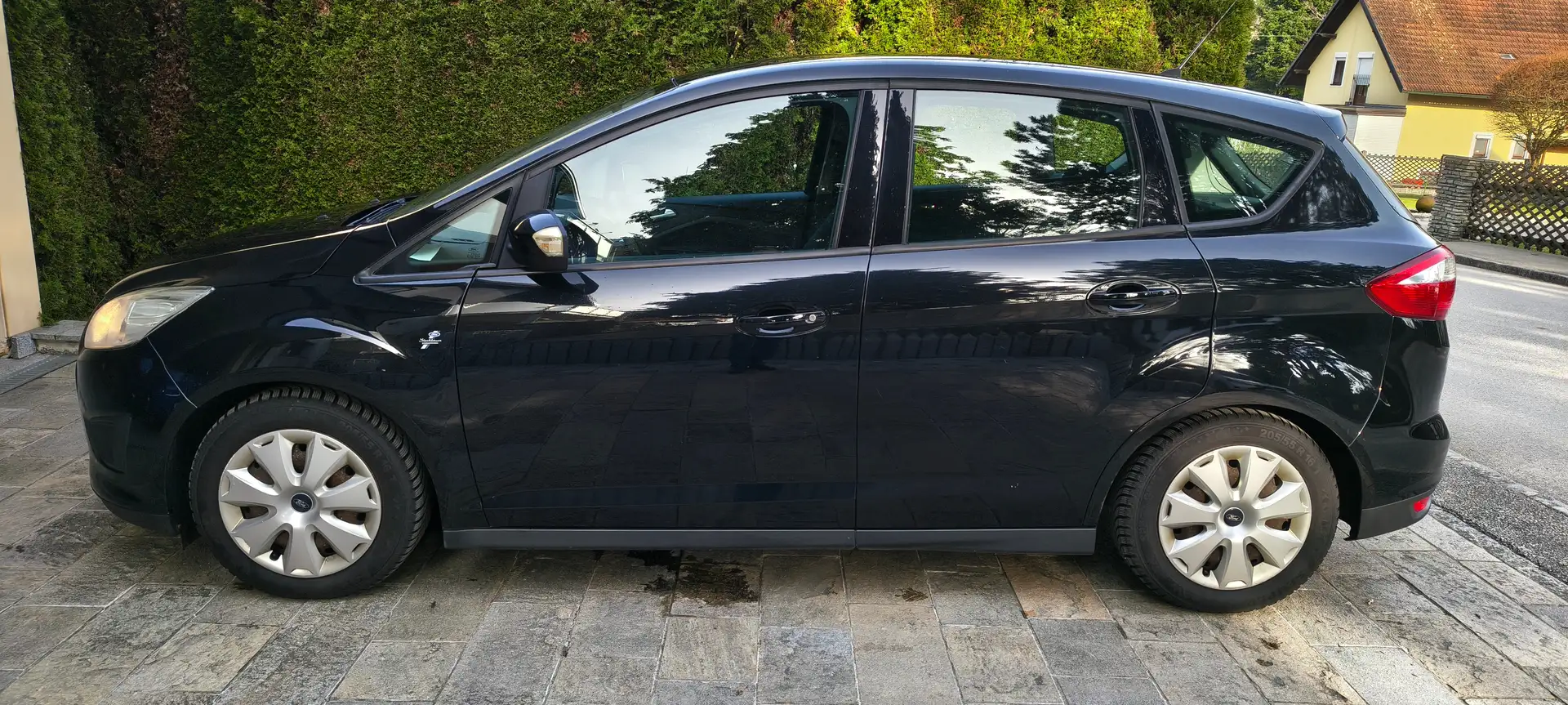 Ford C-Max C-MAX Trend 1,6 TDCi DPF Schwarz - 2