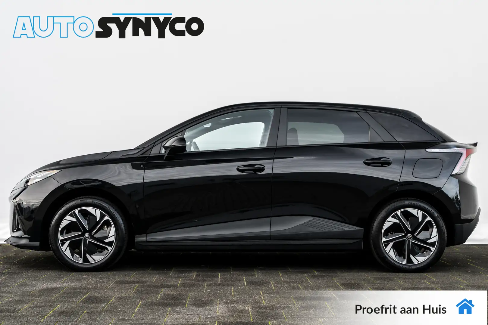 MG MG4 Electric Comfort 64 kWh I LED I Widescreen I Carpl Zwart - 2