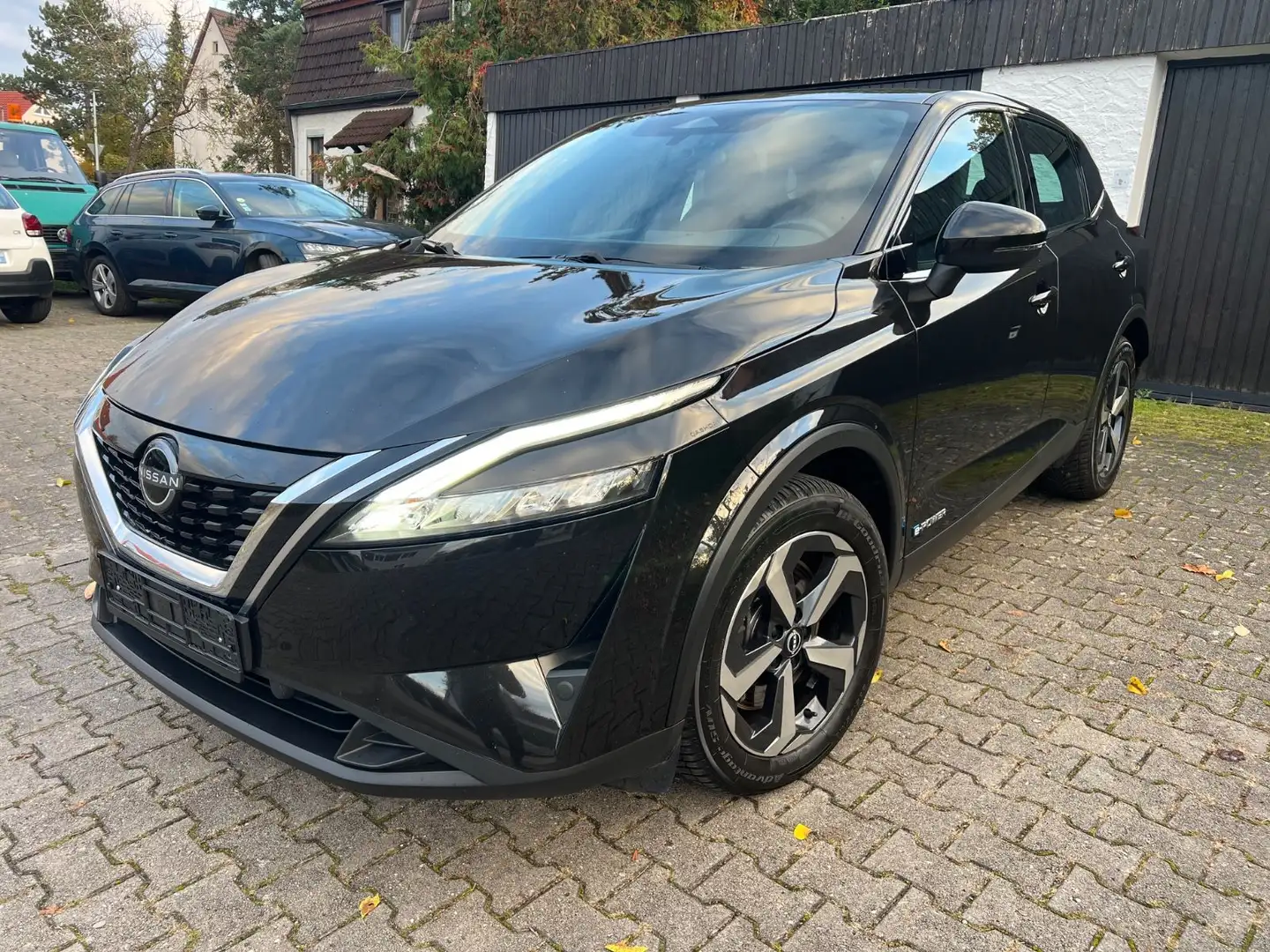 Nissan Qashqai 1.5 e-Power*ACC*LED*Kam.*Lane/Side-Ass Schwarz - 1