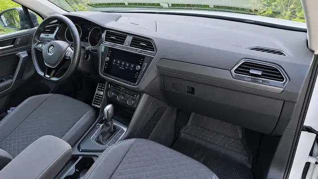 Volkswagen Tiguan view 10