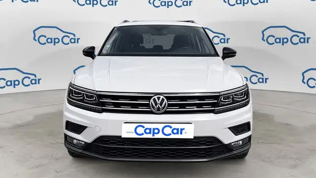 Volkswagen Tiguan view 5