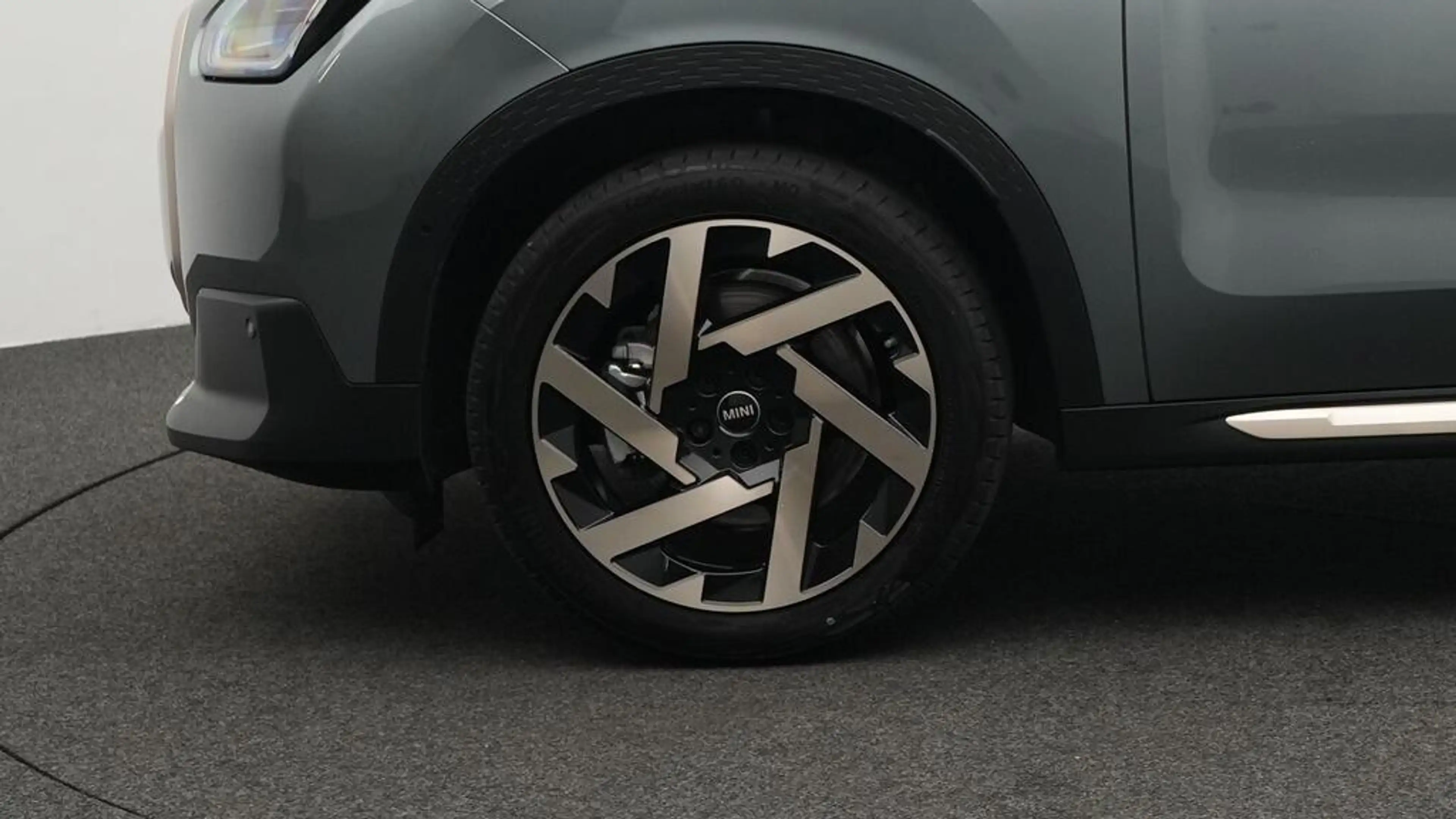 MINI Countryman C Favoured Trim — photo 12
