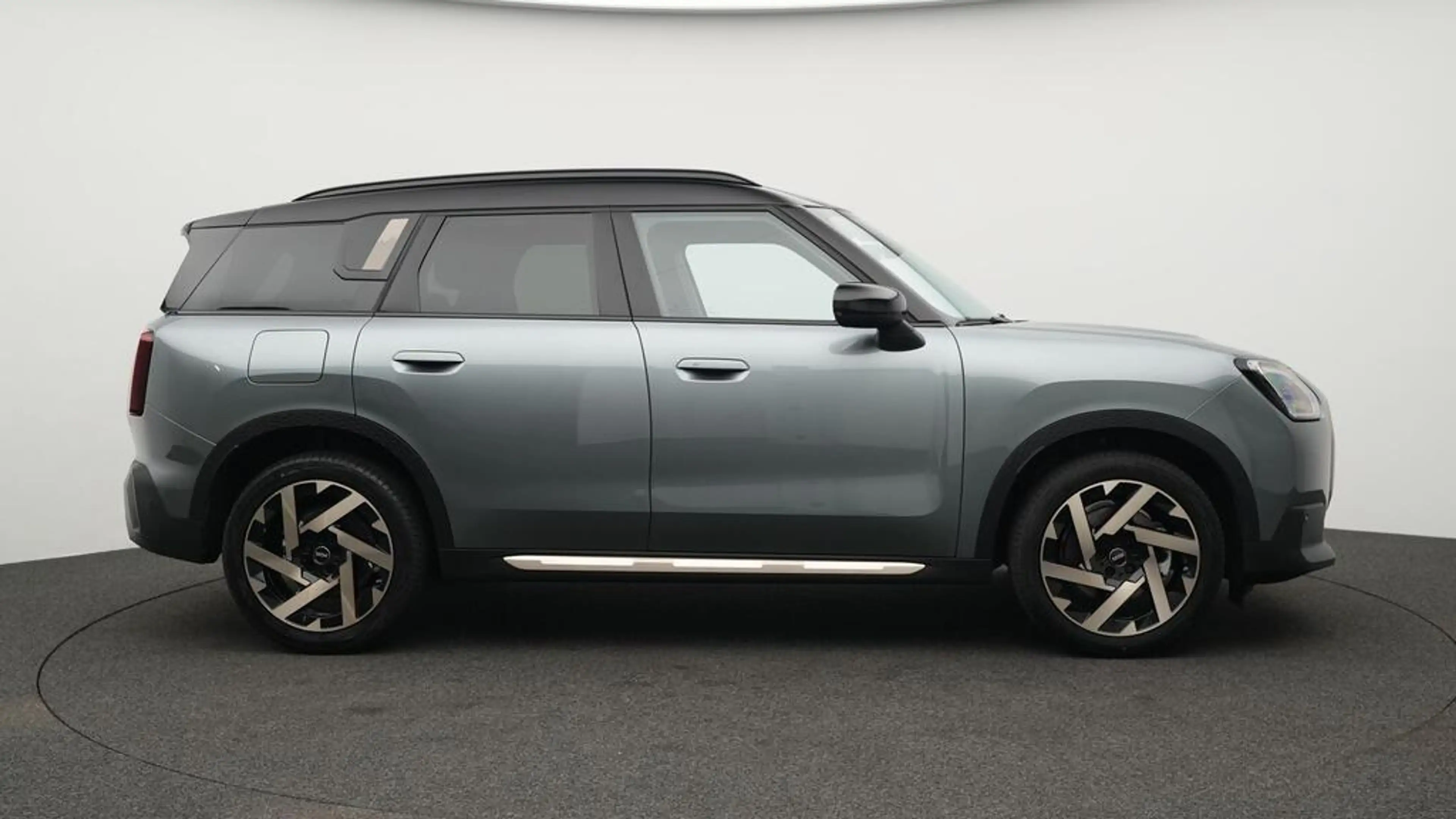MINI Countryman C Favoured Trim — photo 2
