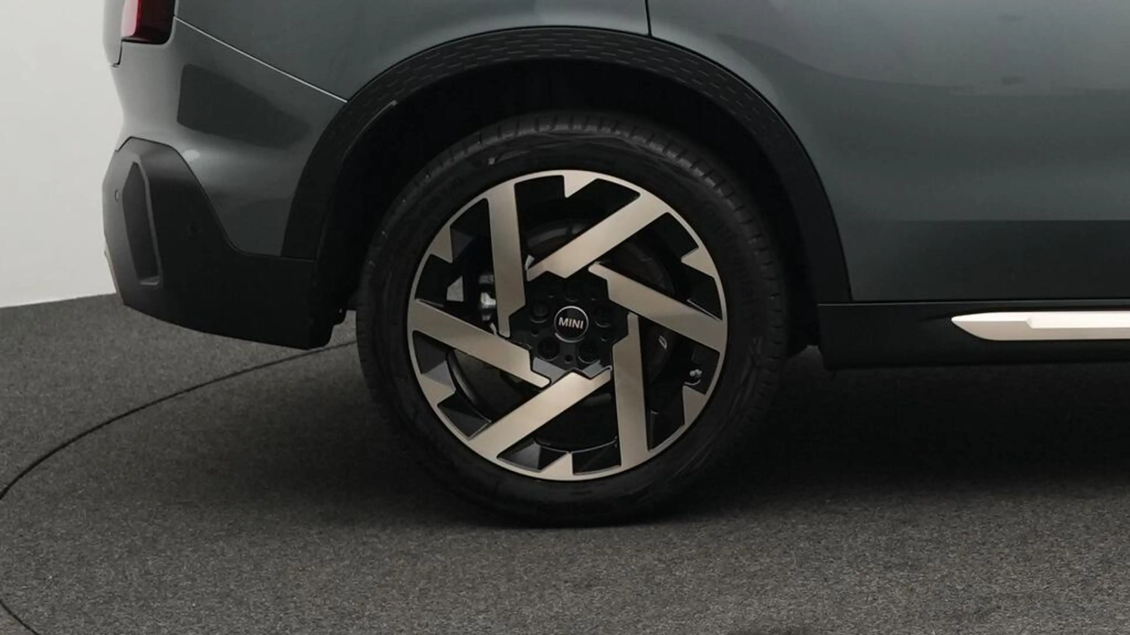 MINI Countryman C Favoured Trim — photo 10