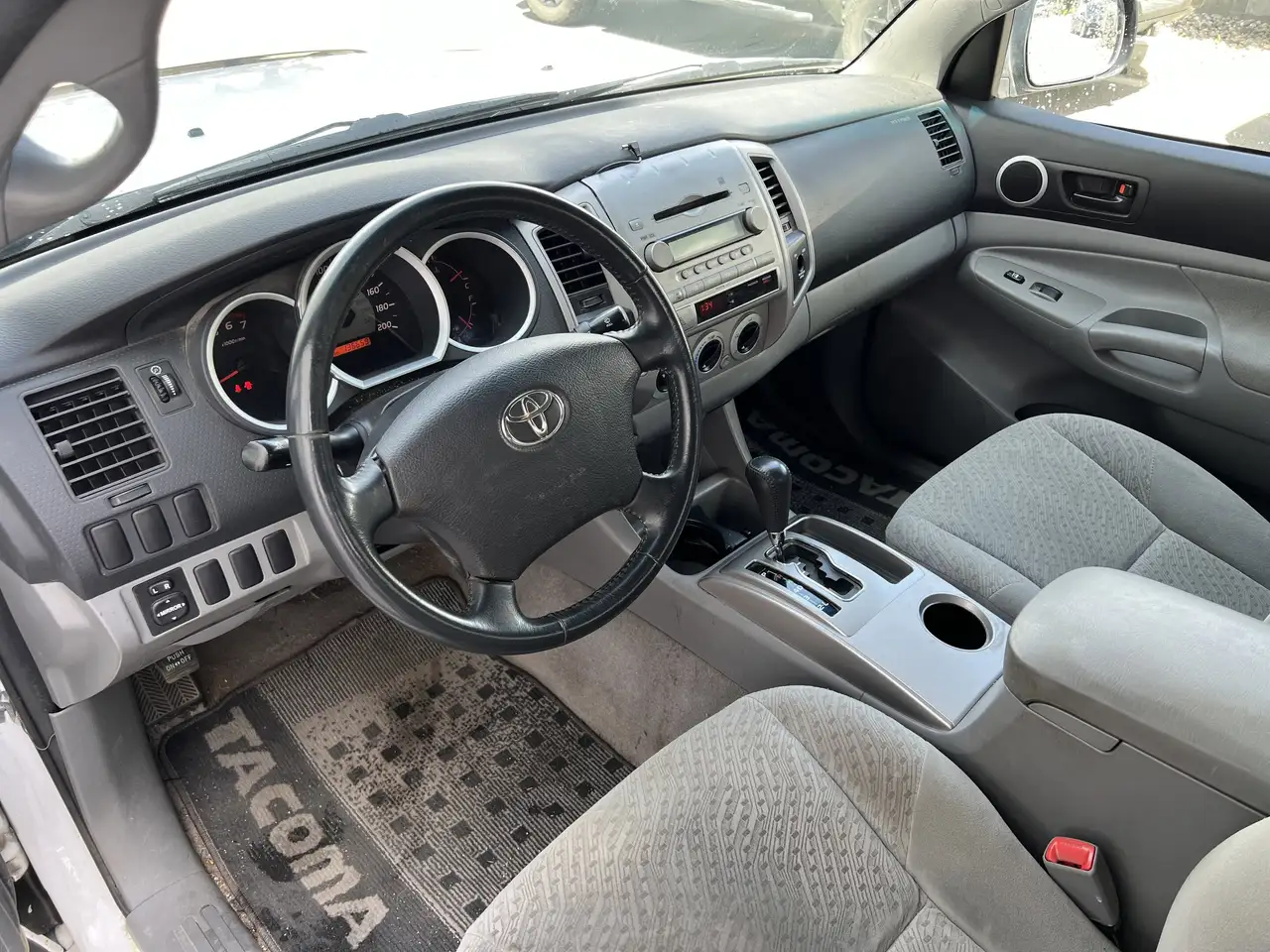 Toyota Tacoma fotografie Toyota Tacoma