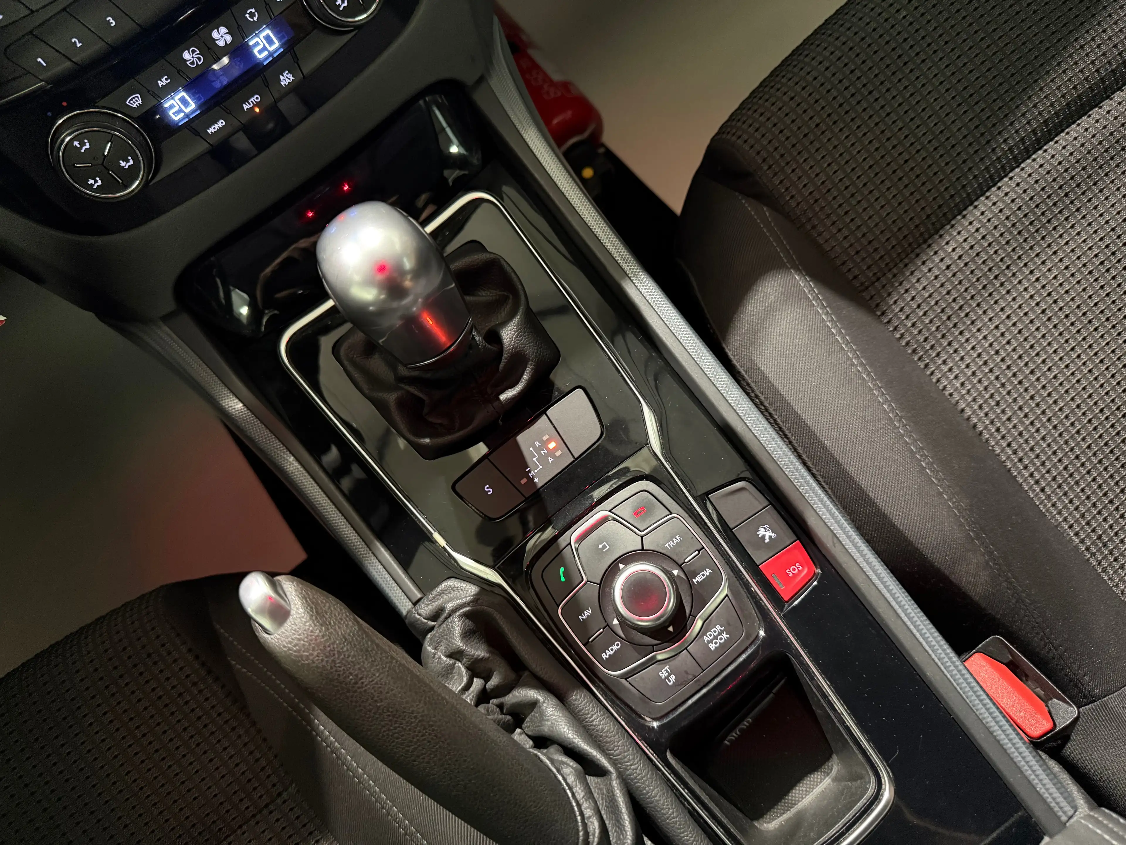 Peugeot 508 — photo 15